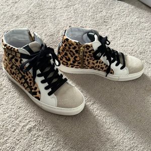 Steve Madden Womens size 8